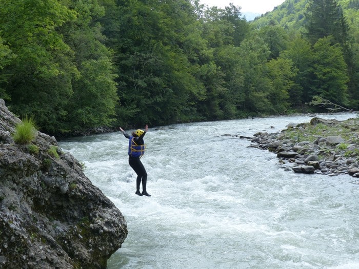 Challenge rafting